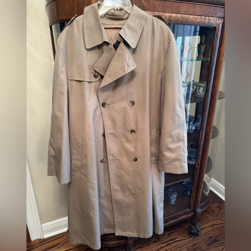 Hart Schaffer and Marx Trench Coat